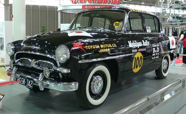 Toyota Crown 1957 року