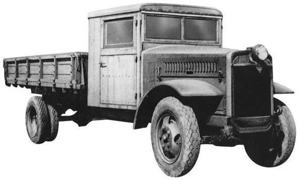 Вантажівка Toyota KC з однією фарою 1942 року