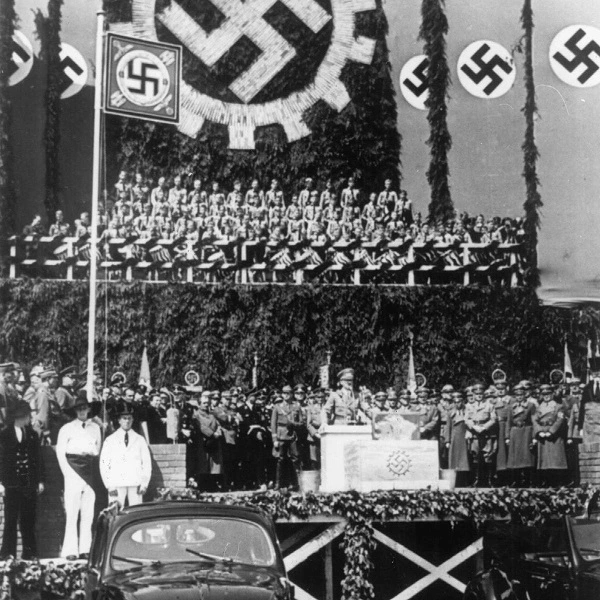 Промова Гітлера на відкритті заводу Volkswagen