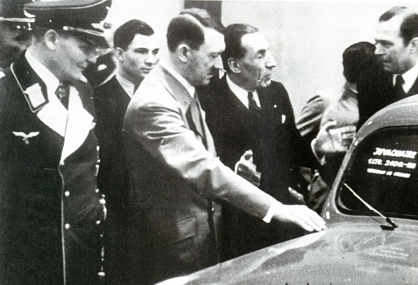 Герман Герінг, Адольф Гітлер і Луї Рено - Берлін, 1939 рік
