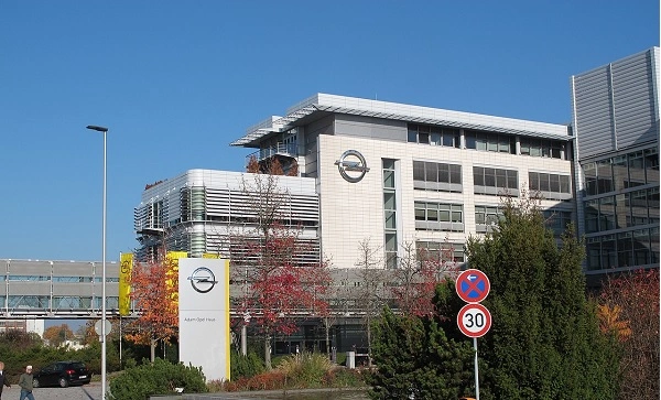 Штаб-квартира Opel в Рюсельсхаймі